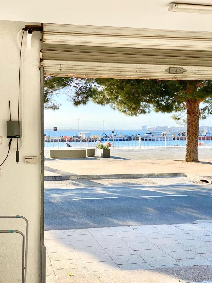 Appartement Devant La Plage Roses Exterior foto